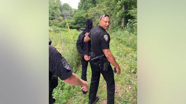 Deputies arrest suspected shoplifter near Woodstock Walmart