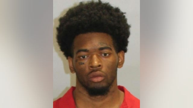 Forest Park police searching for person of interest in murder investigation