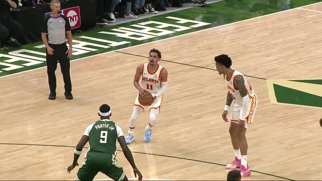 Young Hawks try to regroup at home in Game 3 against Bucks