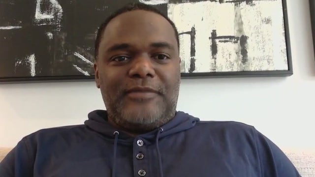 Trae Young's father says son's Father's Day gesture made Hawks' win more memorable