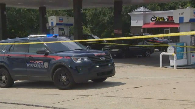 Woman shot during dispute at southwest Atlanta gas station, police say