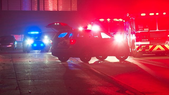 Multiple lanes of I-285 North in Fulton blocked due to accident