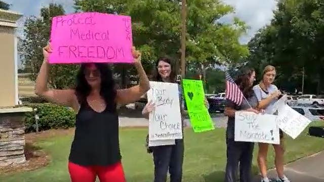 Wellstar Healthcare employees protest vaccine mandate