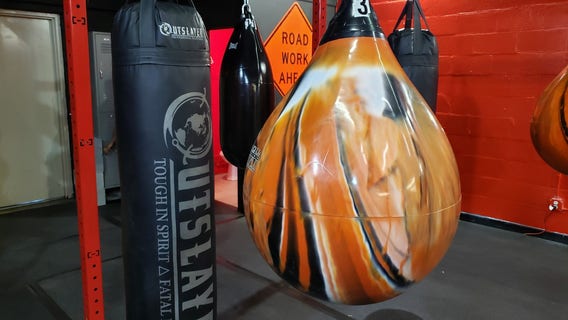 Former boxing pro opens new East Point fitness studio