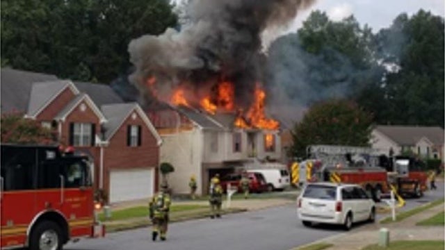 Lawrenceville fire destroys home, damages two others
