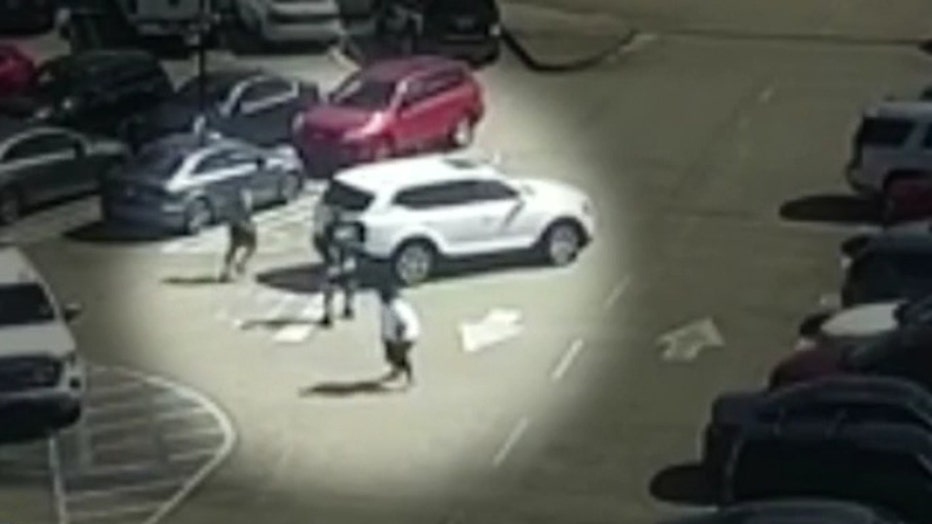 Lenox Square Mall shooting, Scene video