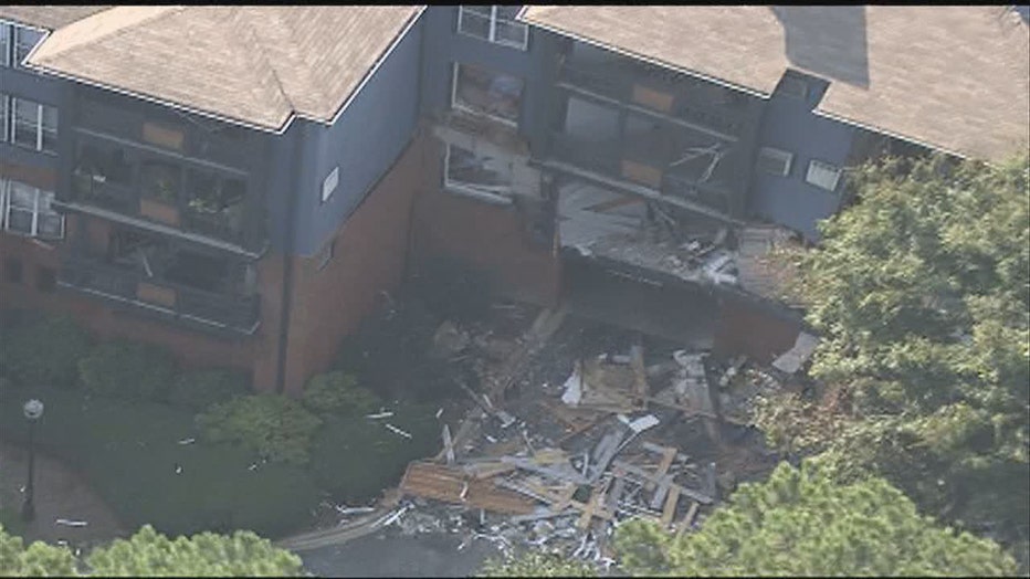 DUNWOODY APT EXPLOSION AERIALS