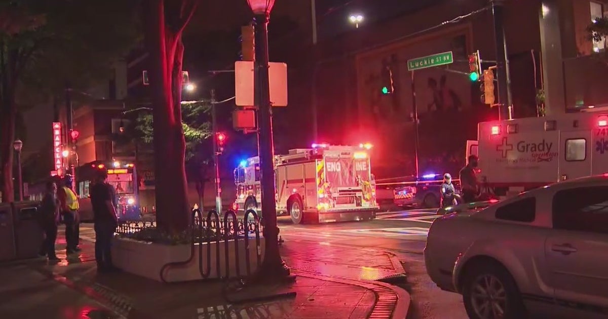 Man killed, reserve police officer injured in Downtown Atlanta shootout ...