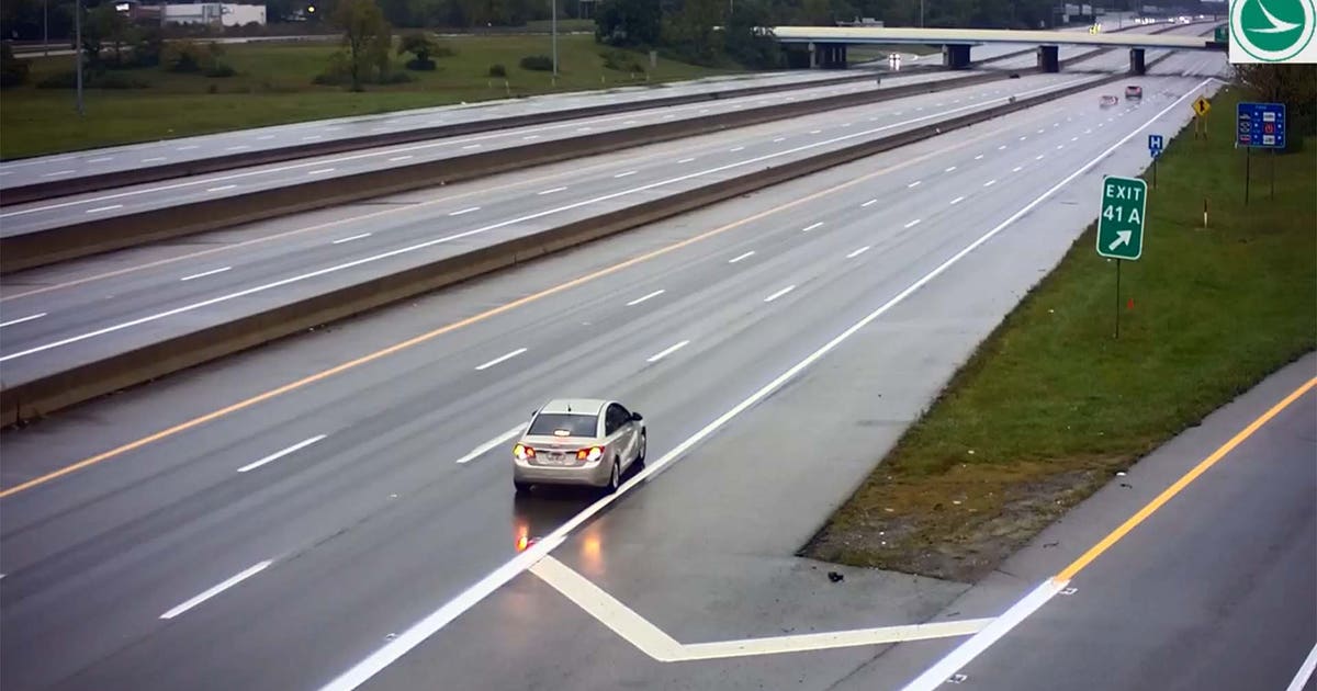 Video: Driver reverses on Ohio interstate after apparently missing exit ...