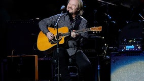 Braves announce new time for Game 6, Travis Tritt to sing national anthem