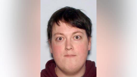 Officers: Suspect fled scene after hitting Dunwoody police car