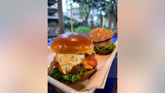 College football and burgers come together at Atlanta's Hudson Grille