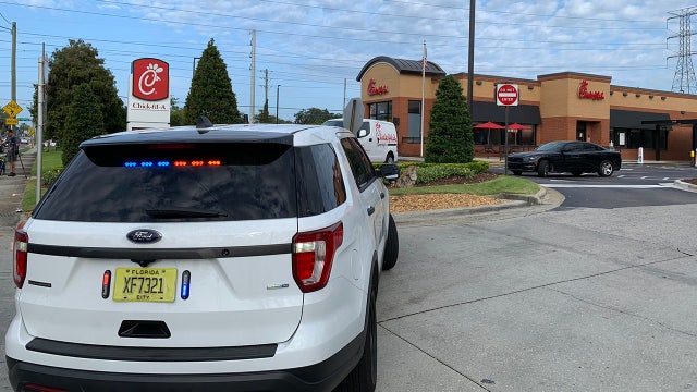 One person shot in leg inside Clearwater Chick-fil-A, police say