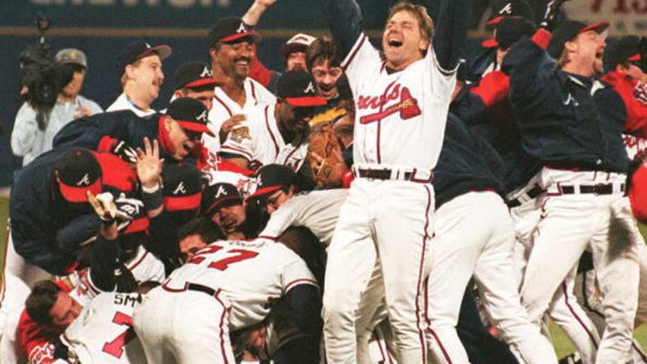 Braves celebrate winning Commissioner's Trophy as World Series champions