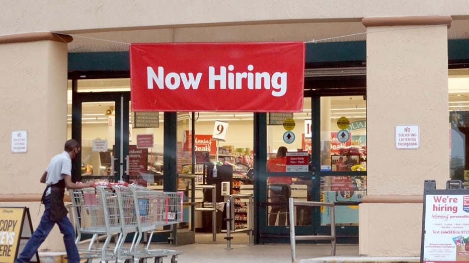 Hiring sign usa