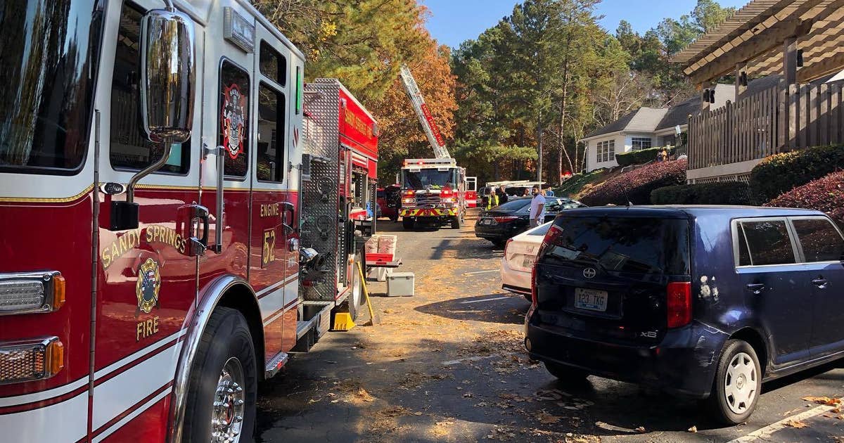 3 adults, 1 child injured in Sandy Springs apartment fire | FOX 5 Atlanta