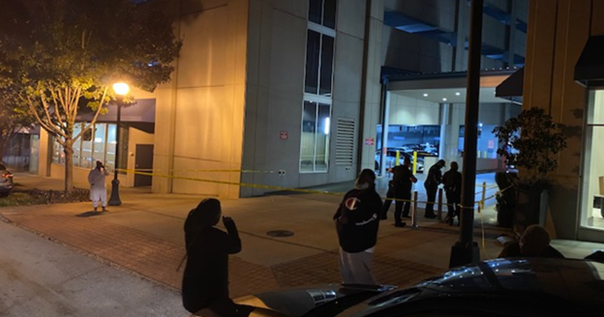 Man shot and killed outside Midtown Atlanta high-rise apartment ...