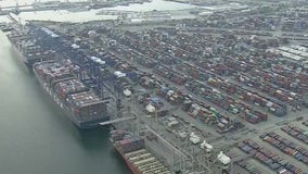 Los Angeles, Long Beach ports will issue fines for backlogged cargo