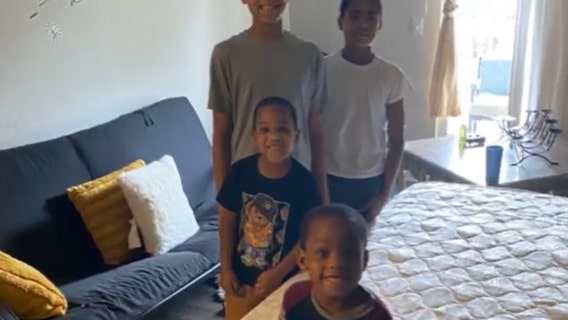 Conyers police, Walmart donate mattresses for children who didn't have one