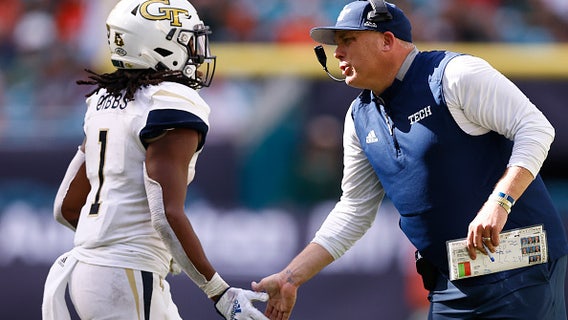 Miami rallies, beats Georgia Tech 33-30