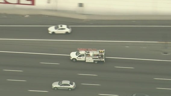 Utility truck driver in custody after leading CHP on chase across Los Angeles, Orange counties