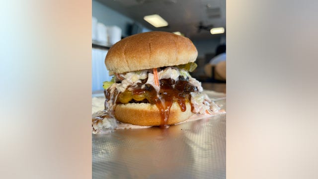 1911 Biscuits and Burgers serves up delicious meals in Smyrna