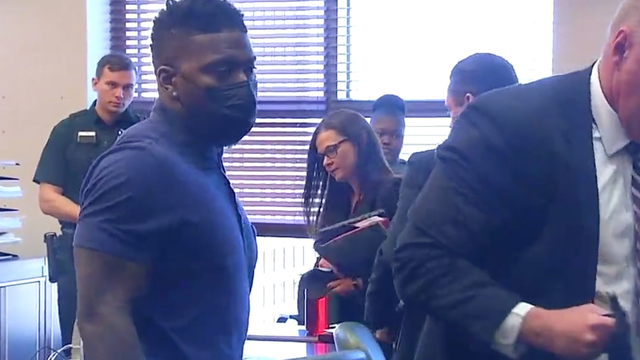 No bond increase for Zac Stacy, judge rules; ex-girlfriend speaks in court