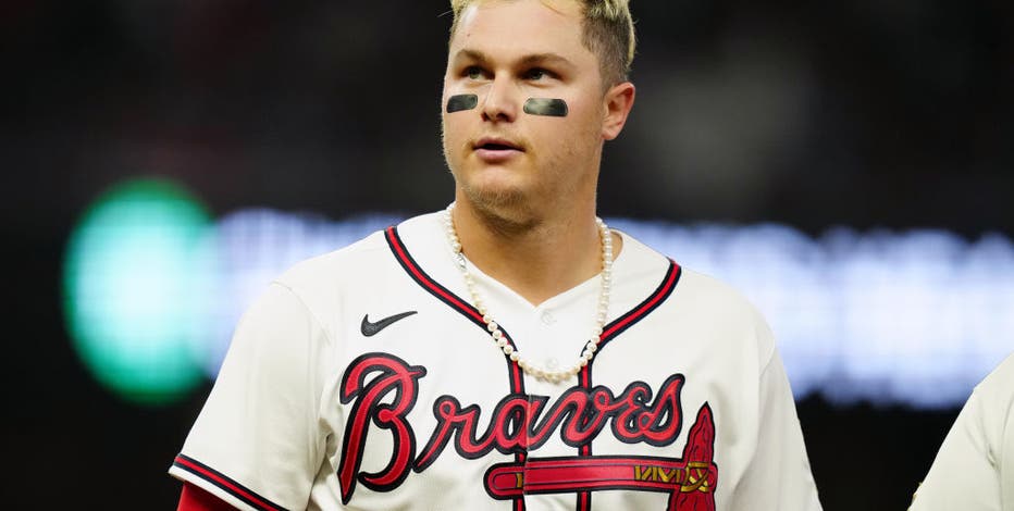 Joc Pederson sending his pearl necklace to Baseball Hall of Fame