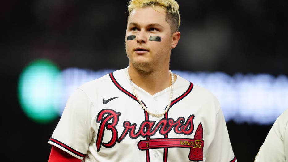 Joc Pederson pearls: Why is Braves outfielder wearing pearl necklace?