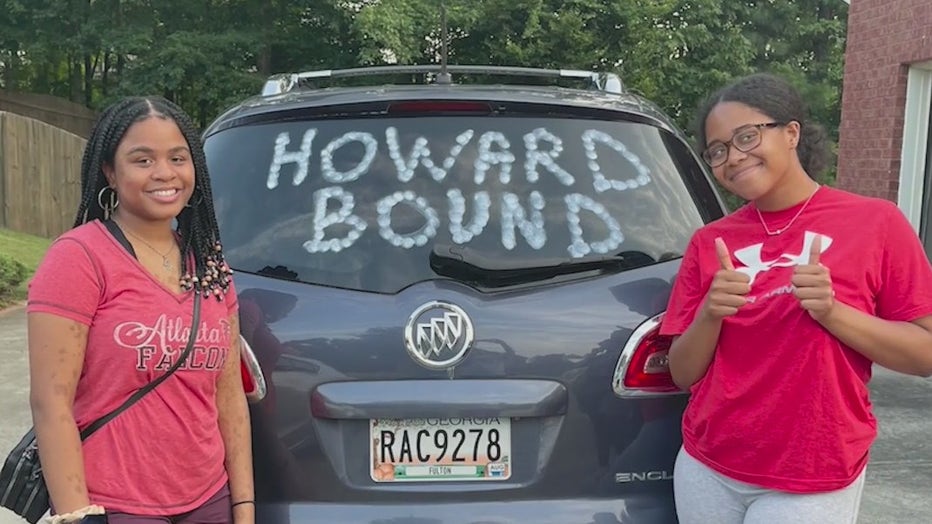 Aungelique's two older daughters Nia and Asha as they headed off to Howard University earlier this year.