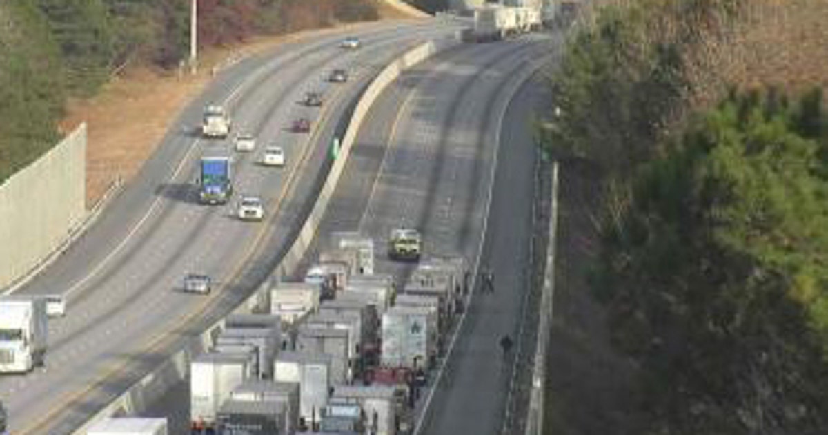 Police: Child dies in Gwinnett County wreck, all lanes on I-85 north ...