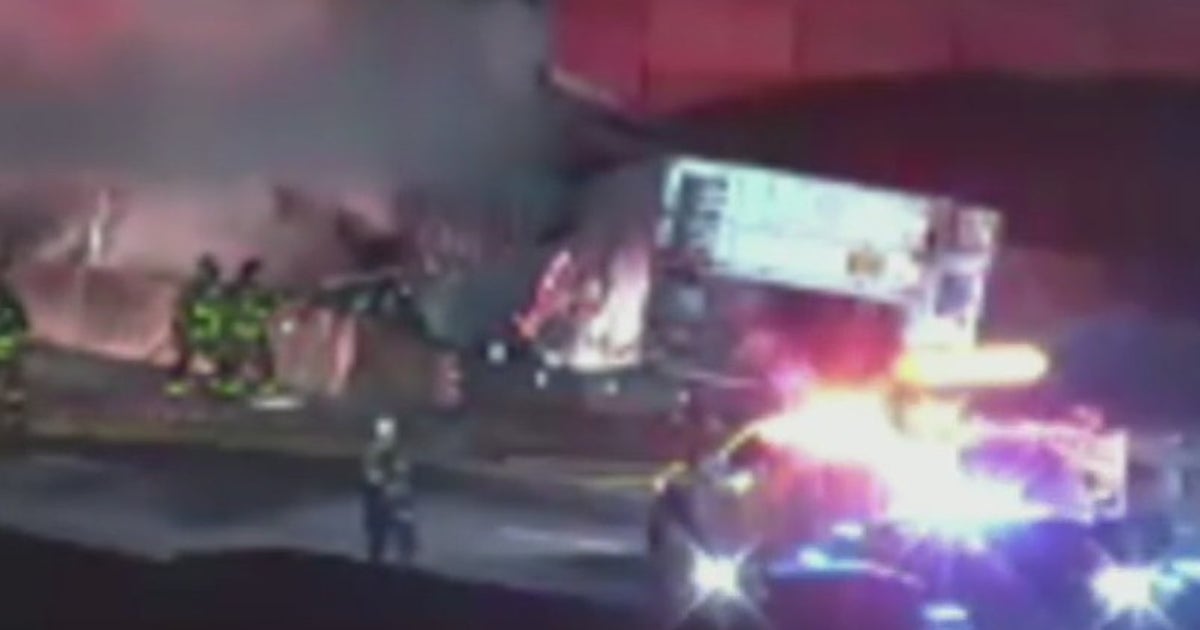 Tractor trailer catches fire near I-75 and I-285 in Cobb County | FOX 5 ...