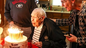 Georgia Bulldogs football legend Charley Trippi celebrates 100th birthday