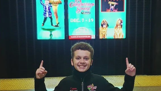 Suwanee teen stars in 'A Christmas Story' musical on national tour