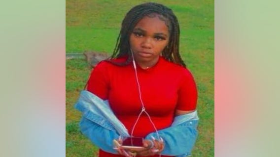 Teen last seen getting into Uber in Riverdale, police say