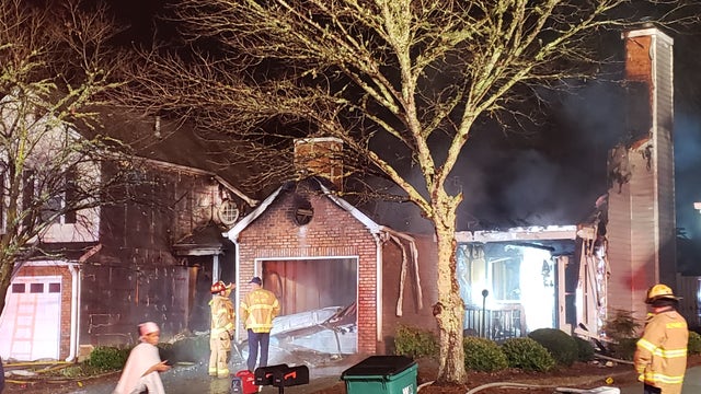 Fire destroys home, damages 2 others in Milton neighborhood