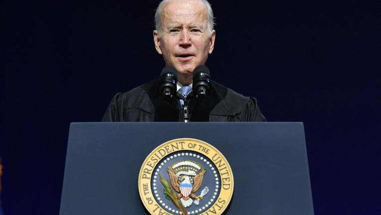 eaa0ffe7-US-politics-BIDEN-education