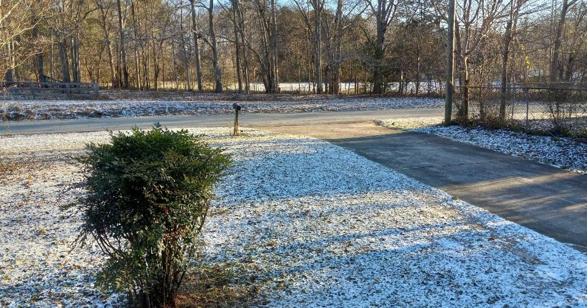 Snow In Georgia Snowfall in Georgia: Winter blast brings frigid temperatures ...