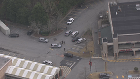 Man accidentally shot himself at Dunwoody shopping center, police say