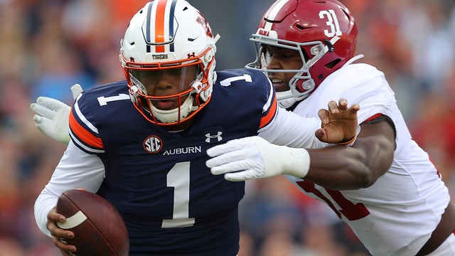 Bama defense led by former Dutchtown Bulldog