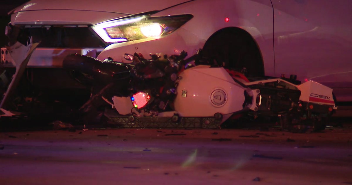 Driver arrested in multi-vehicle wreck involving motorcycle | FOX 5 Atlanta
