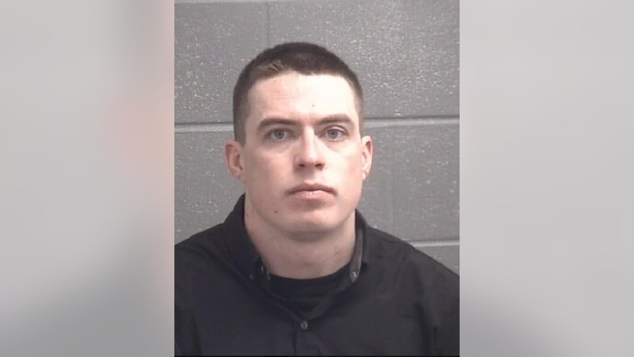 Spalding County deputy arrested charged with sending obscene material