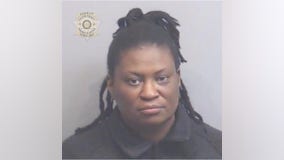 Woman charged with shooting boyfriend to death in East Point apartment