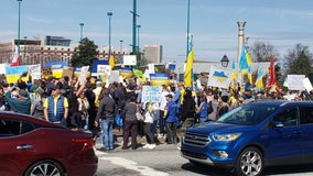 Downtown Atlanta rally in support of Ukraine marches to CNN Center