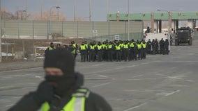 Windsor police removing protesters from Ambassador Bridge Saturday morning