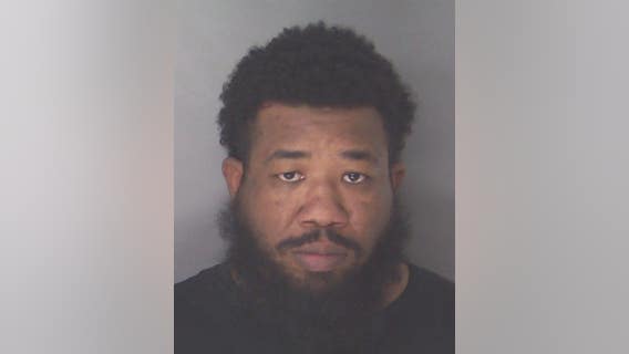 Atlanta man arrested on drug trafficking, child cruelty charges after high-speed chase