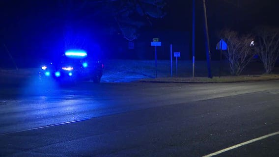Gunmen in stolen cars open fire on officer in NW Atlanta, police say
