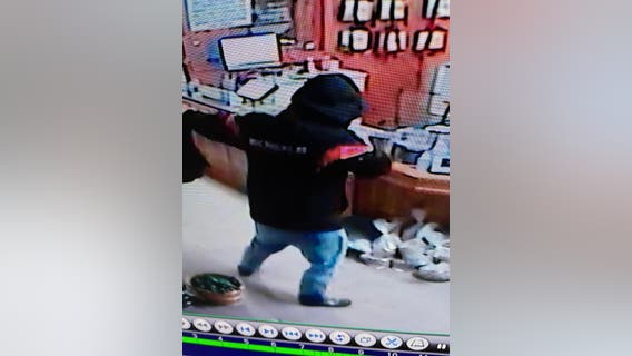 Man steals 'large amount of gold', other valuables from Dahlonega gold mine