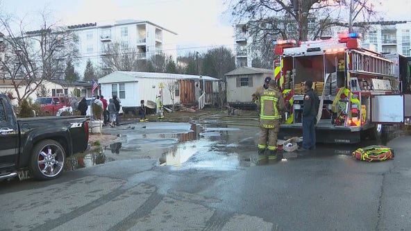 Atlanta family displaced by mobile home fire