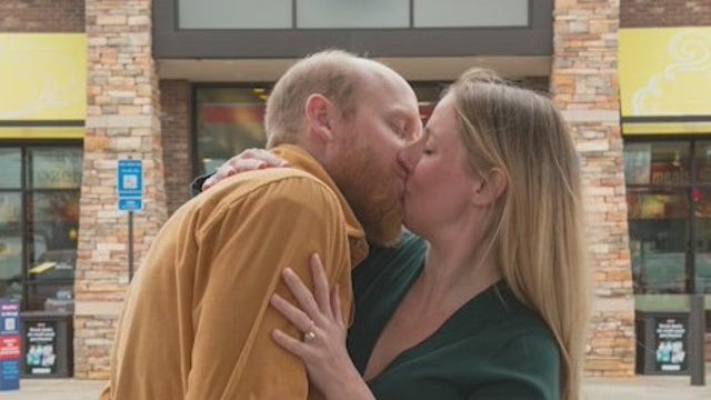 Metro-Atlanta couple engaged after meeting at a gas station
